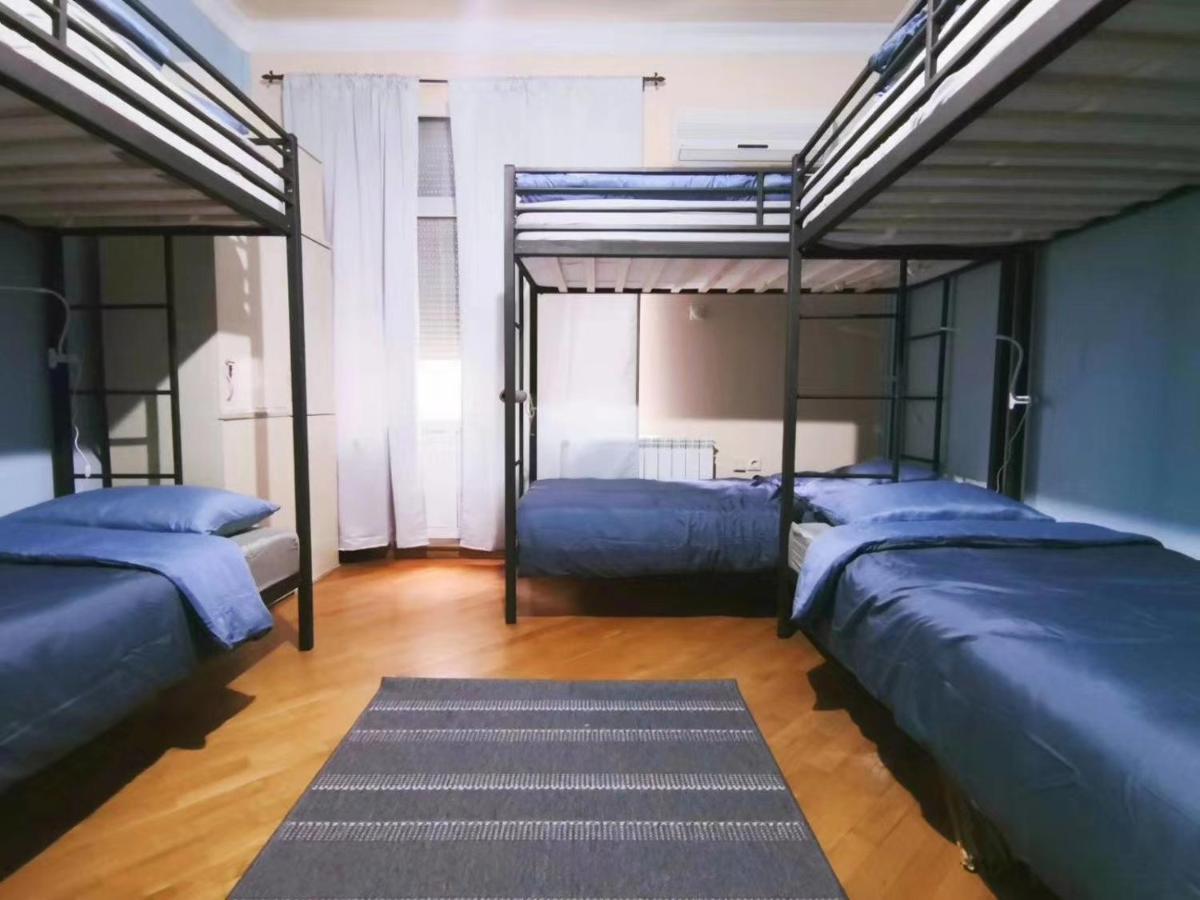 Lucky Apartment Belgrado Esterno foto